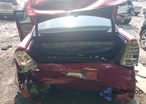 2014 Chrysler 300C из США, поврежденный, VIN 2C3CCAEG8EH121687